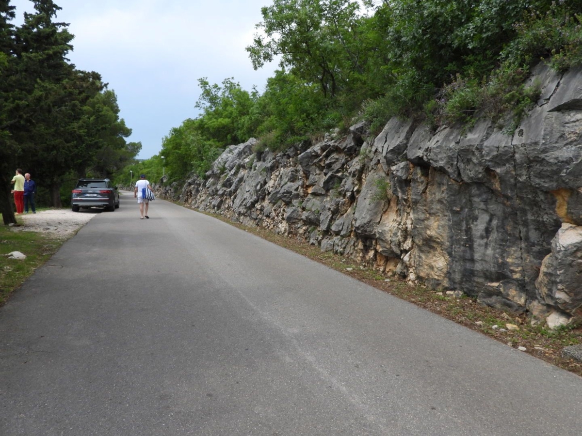 CRIKVENICA - KAČJAK - terreno edificabile (4000m2) 1ª FILA AL MARE per boutique hotel / hotel / edificio residenziale - appartamenti / edificio commerciale-residenziale / appartamenti / casa in affitto con piscina 