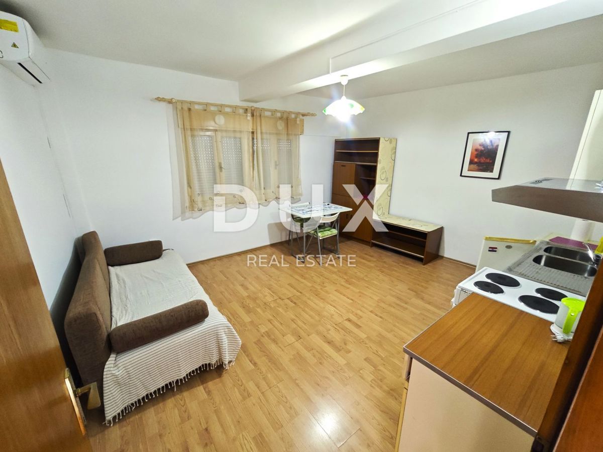 RIJEKA, TRSAT - Appartamento monolocale con terrazza, OCCASIONE!
