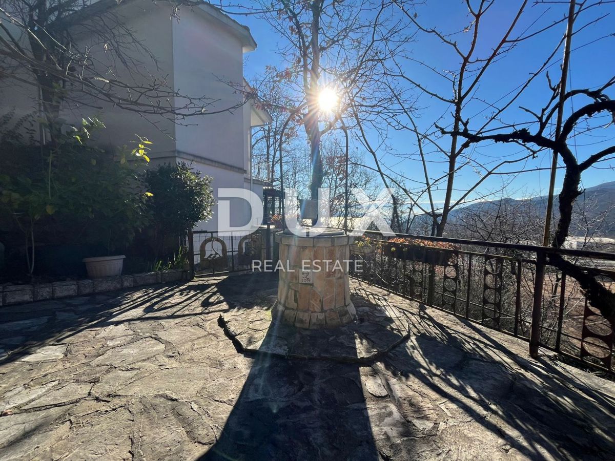 OPATIJA, VEPRINAC - Casa indipendente con due appartamenti e vista mare