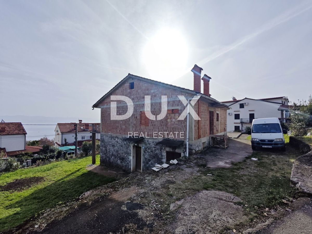 OPATIJA, OPRIĆ - Casa indipendente con vista sul mare! Terreno di 1100m2, OCCASIONE!