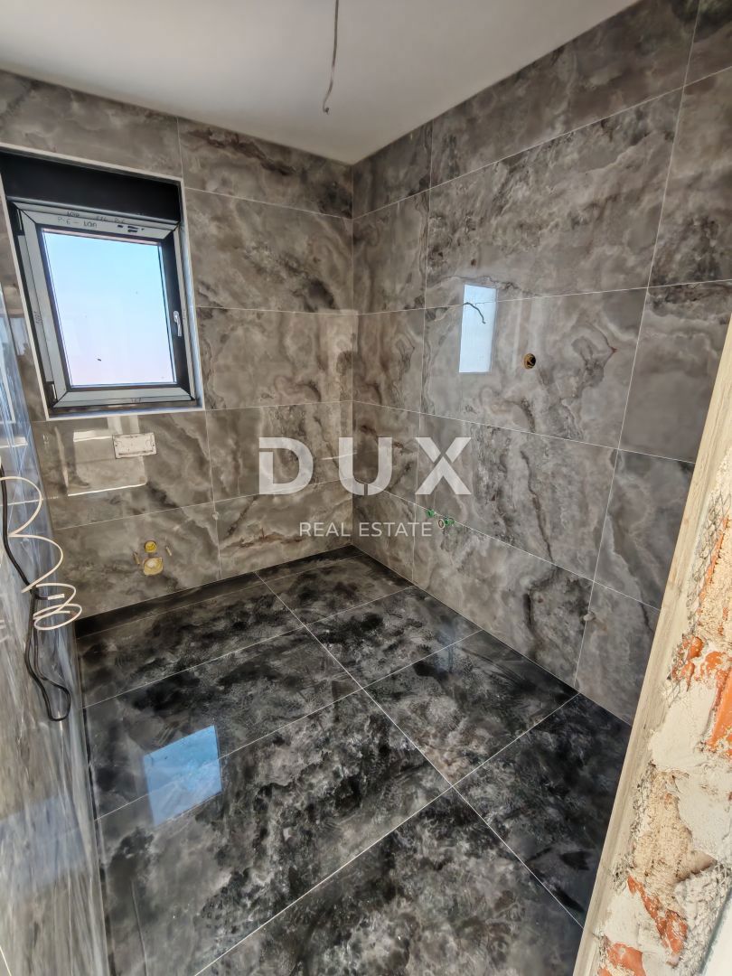 ZARA, VRSI - Villa di lusso con piscina! Garage, 4 camere da letto, 4 bagni...! E
