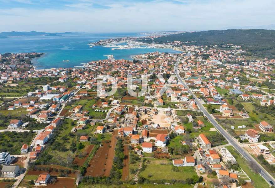 ZADAR, SUKOŠAN - Terreno edificabile 699m²