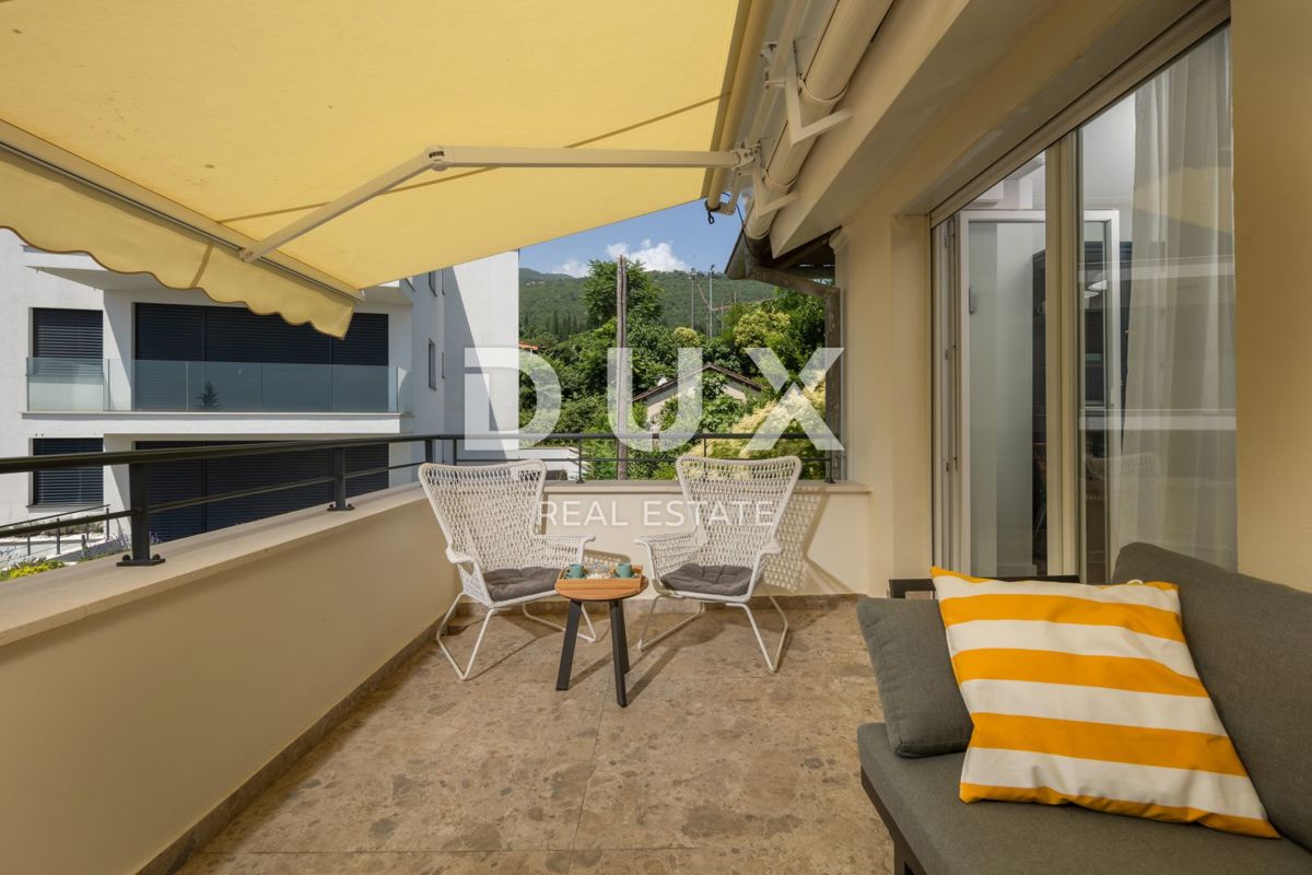 OPATIJA, CENTRO - Appartamento recentemente ristrutturato con vista mare
