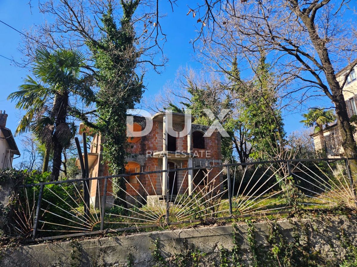 OPATIJA, VOLOSKO - terreno edificabile in posizione attraente, opportunità di investimento