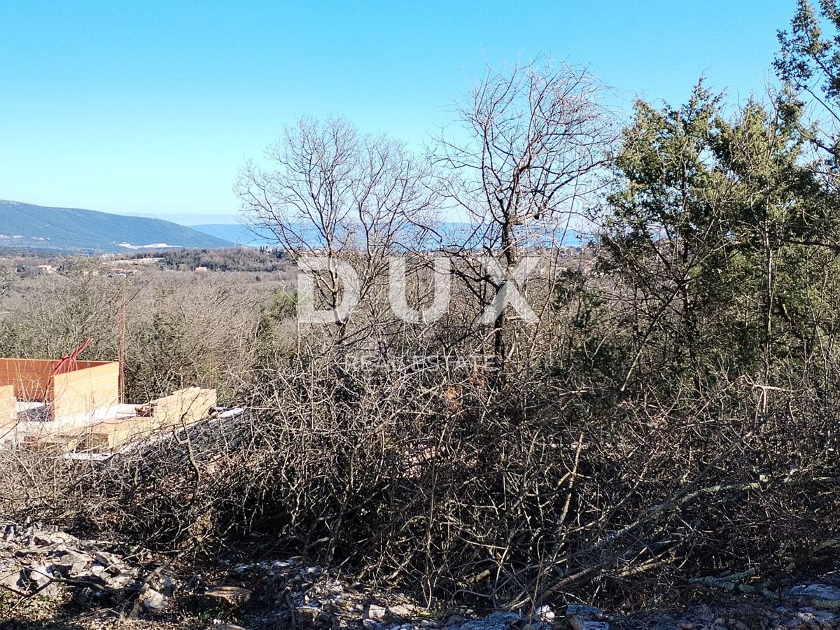 ISTRIA, RAKALJ - Terreno edificabile con vista mare!