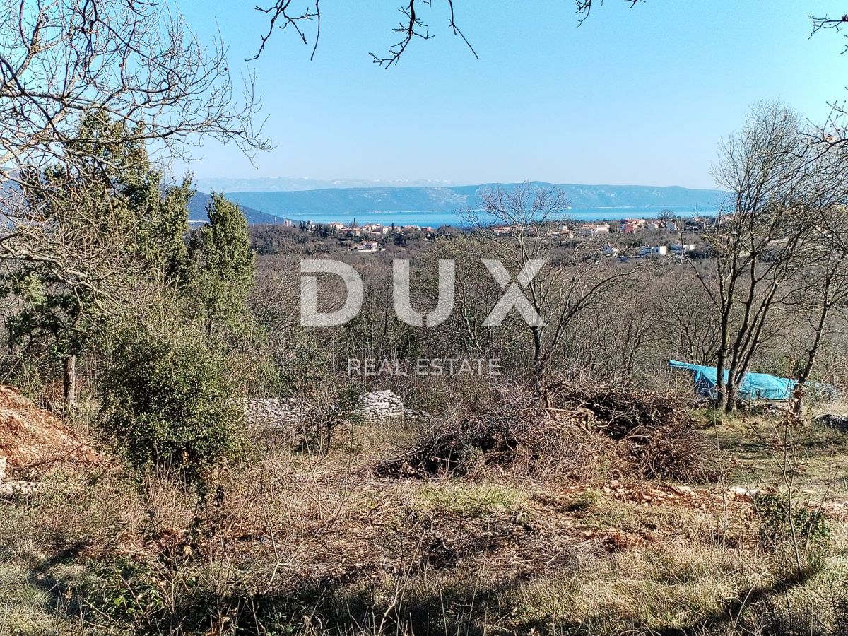 ISTRIA, RAKALJ - Terreno edificabile con vista mare!