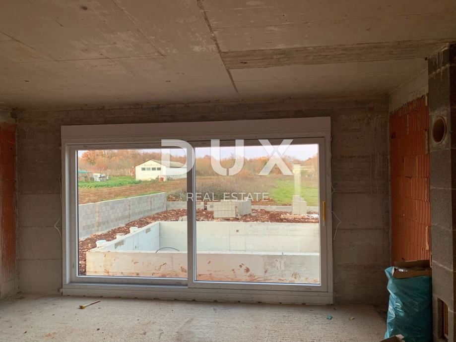 ISTRIA, SVETVINČENAT - Casa con piscina in costruzione