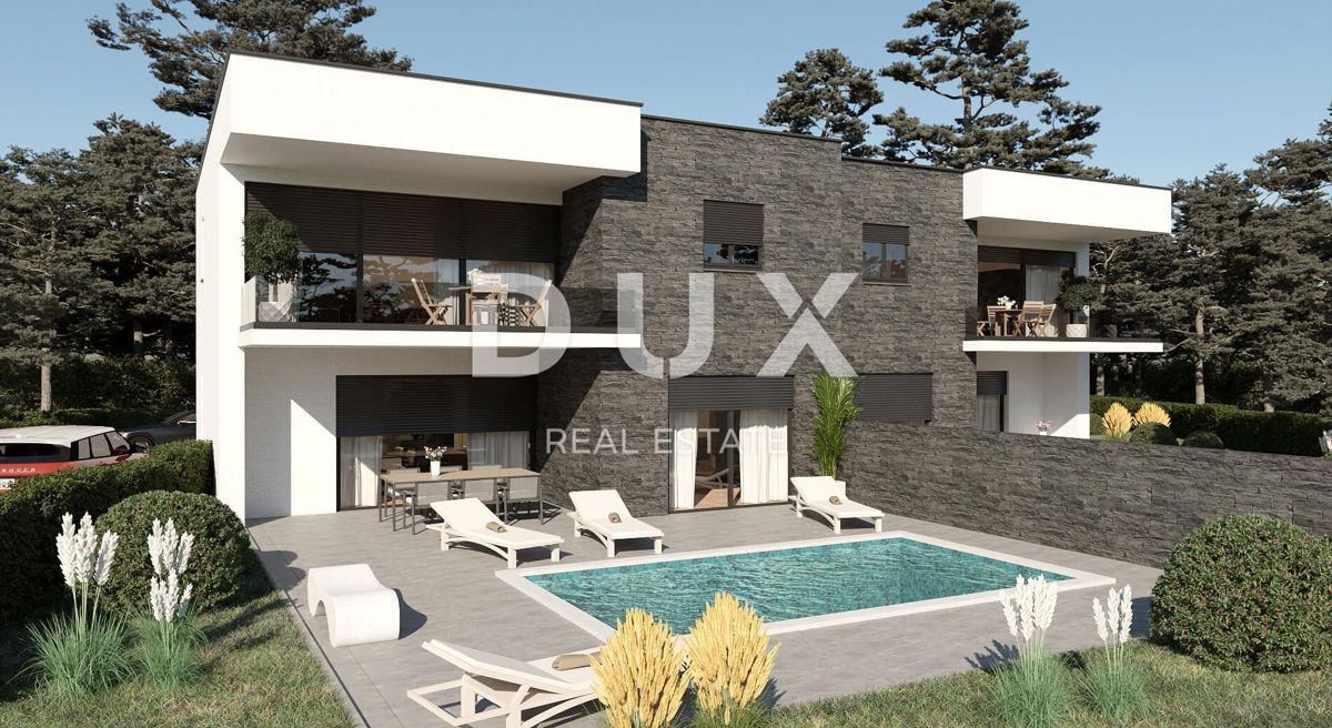 KRALJEVICA - Villa bifamiliare con piscina vicino al mare!