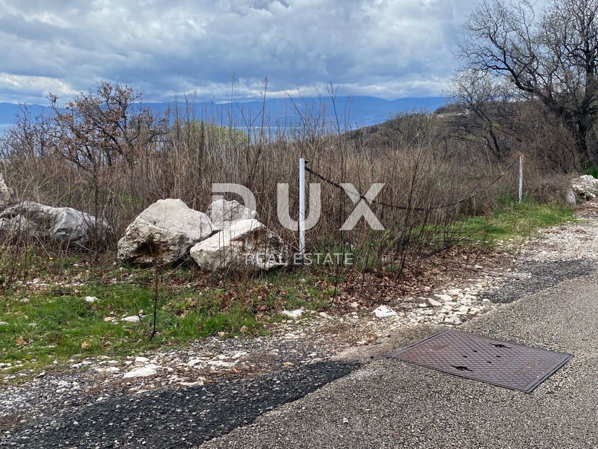 RIJEKA, KOSTRENA - terreno edificabile 1.053 m2 con vista mare per un edificio residenziale - appartamenti / monolocali / case unifamiliari / ville! OPPORTUNITÀ!!!