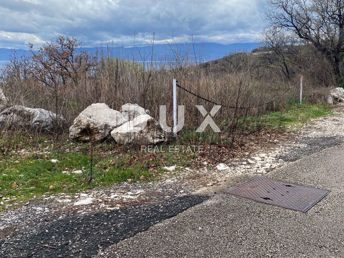 RIJEKA, KOSTRENA - terreno edificabile 1.053 m2 con vista mare per un edificio residenziale - appartamenti / monolocali / case unifamiliari / ville! OPPORTUNITÀ!!!