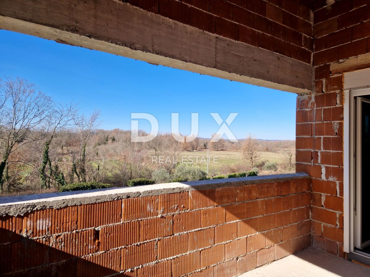ISTRIA, LABIN - Casa con piscina in costruzione
