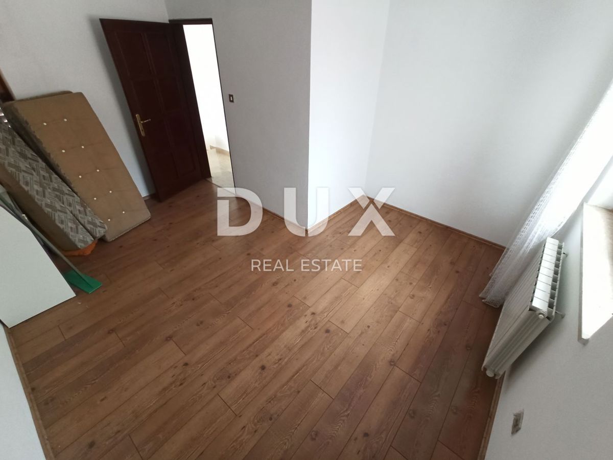 ISTRIA, POLA - Casa in posizione ideale con grande potenziale