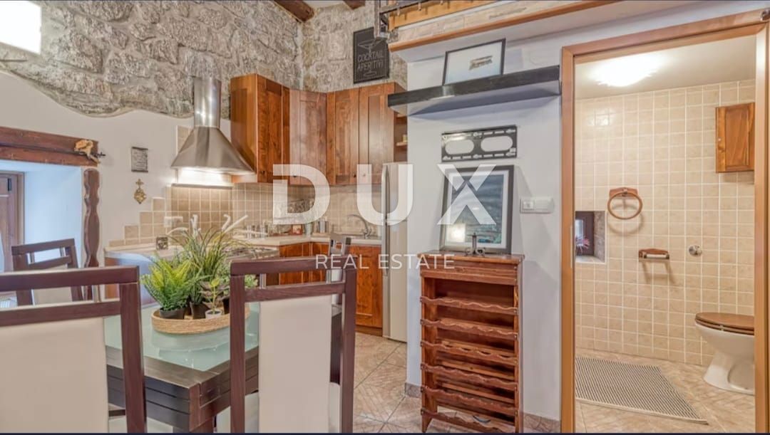 MATULJI, JUŠIĆI - 2 appartamenti splendidamente arredati