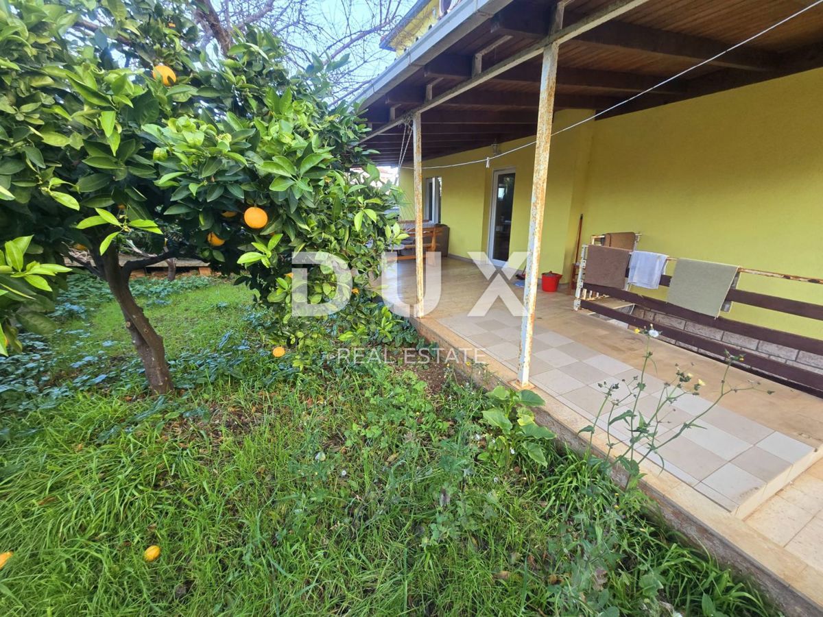 MALI LOŠINJ - CASA in posizione tranquilla, una rarità sul mercato