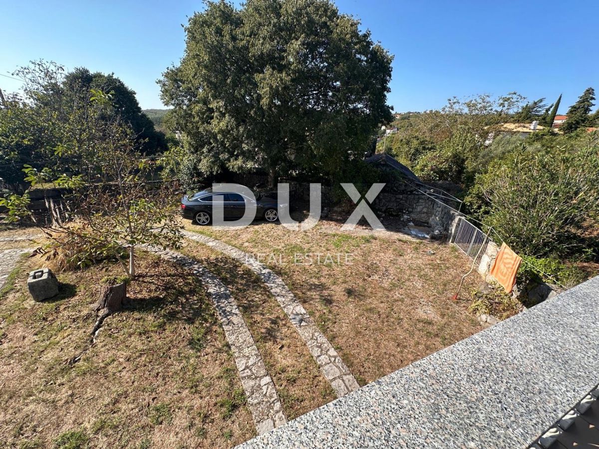 ISOLA DI KRK, VRH - casa bifamiliare, 170 m2, giardino!!!