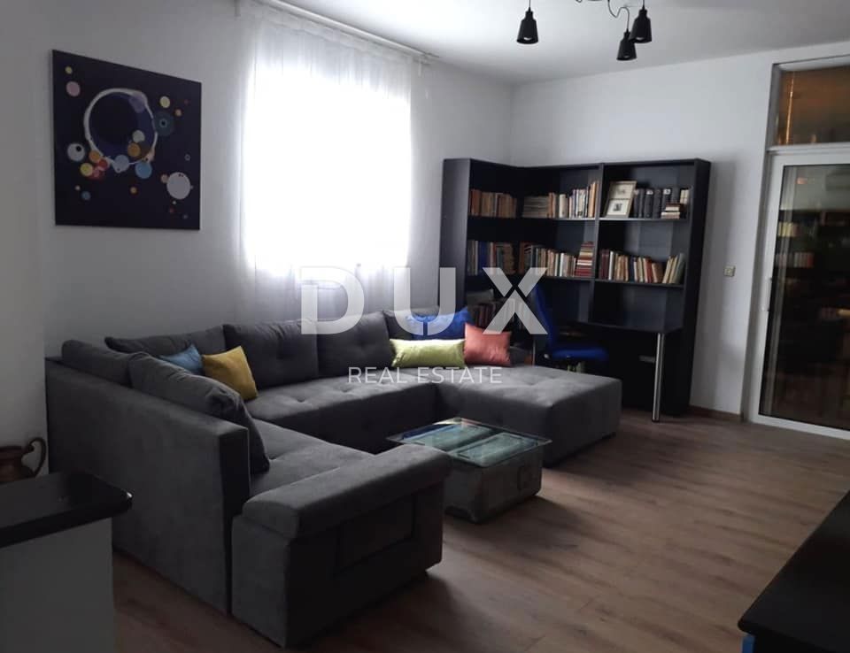 VIŠKOVO, SARŠONI - Spazioso appartamento, 3 camere da letto + soggiorno