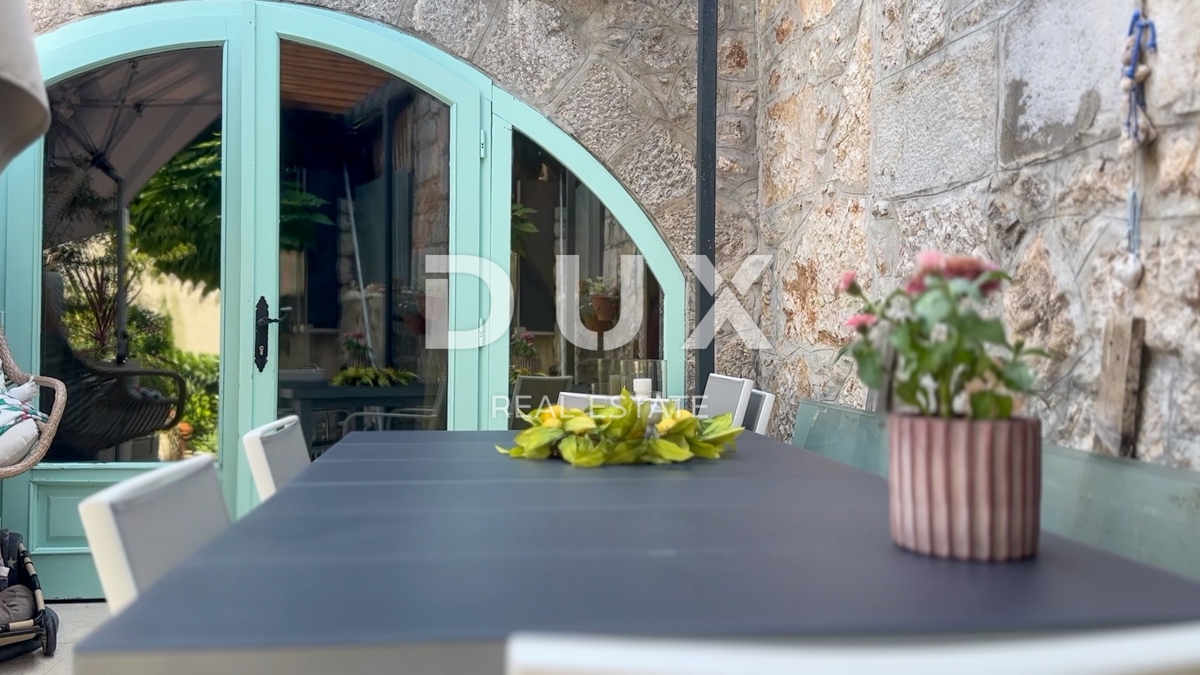Casa Punat, 256m2