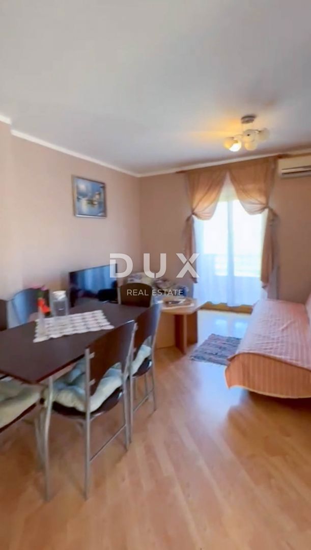 ISTRIA, PREMANTURA - Appartamento con 3 camere da letto + soggiorno con 2 posti auto, 1° piano - VICINO ALLA SPIAGGIA!!