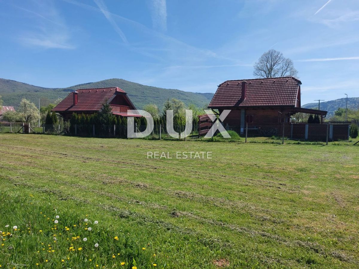 OTOČAC, LIČKO LEŠČE - Casa nella natura con piscina