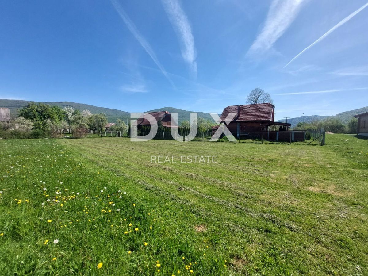 OTOČAC, LIČKO LEŠČE - Casa nella natura con piscina