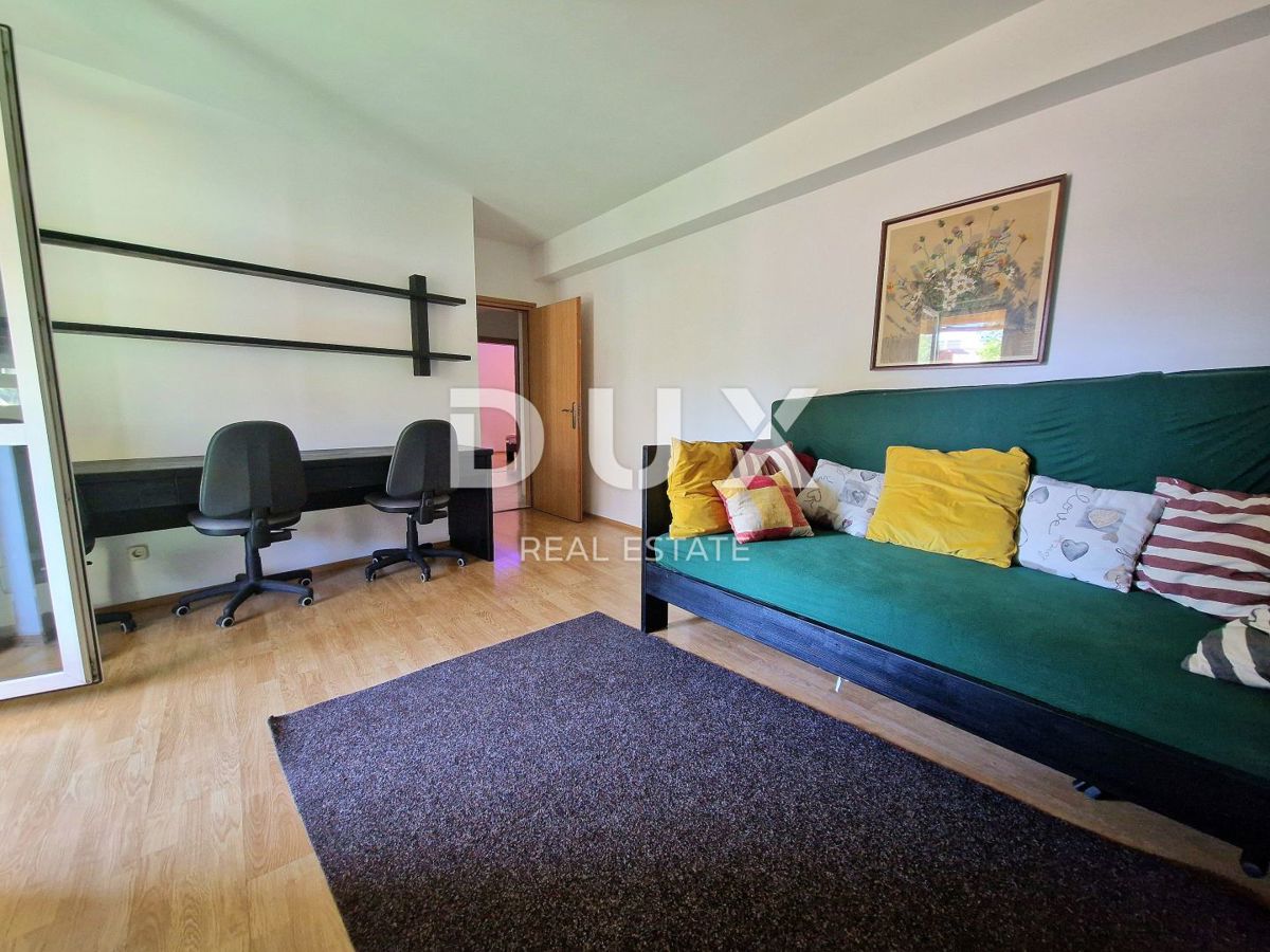 RIJEKA, BELVEDER - 134 m2, 3 camere da letto + soggiorno, loggia