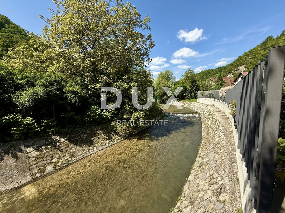 SAMOBOR, CENTRO - bellissima casa con ampio giardino!
