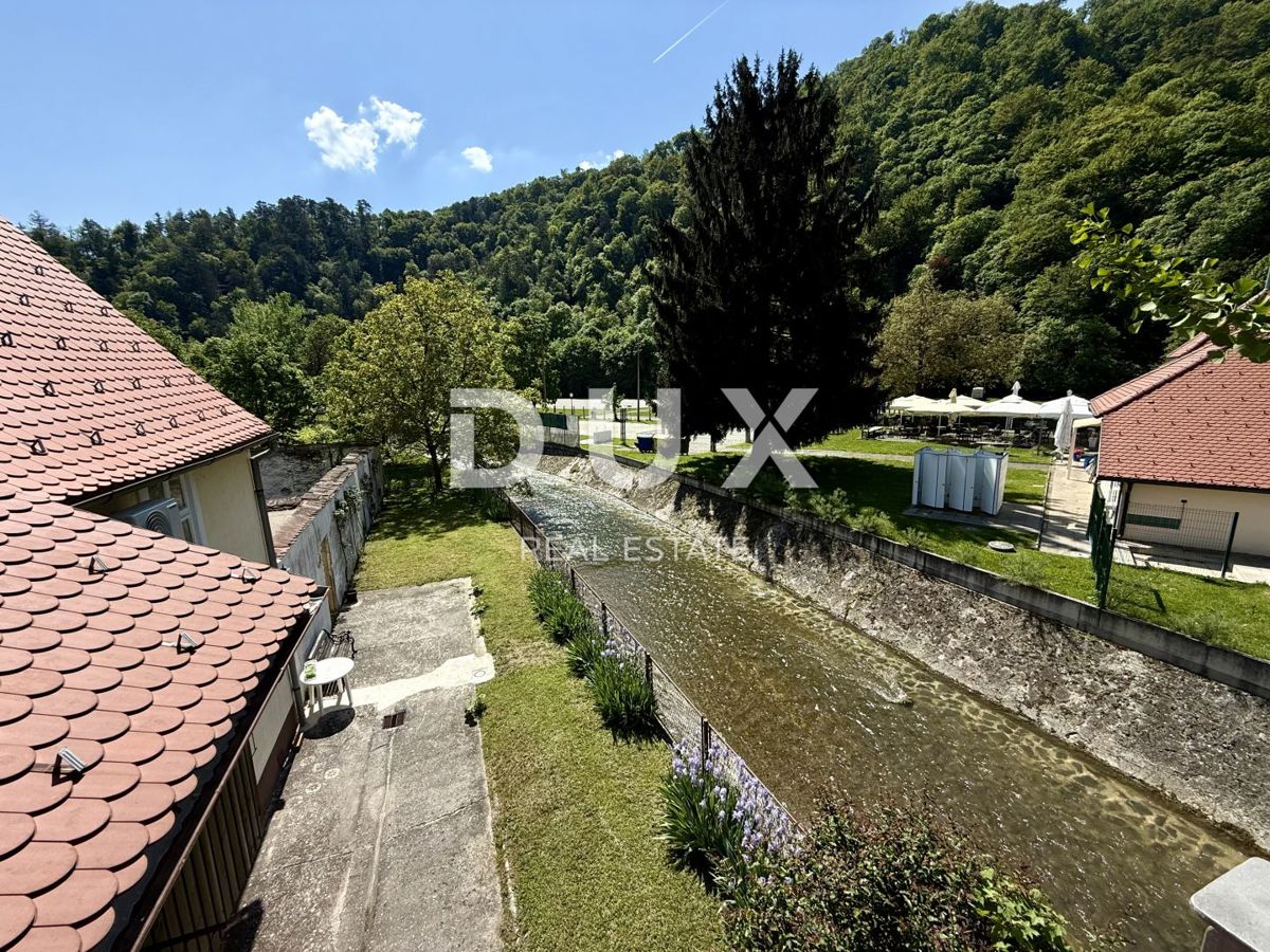 SAMOBOR, CENTRO - bellissima casa con ampio giardino!