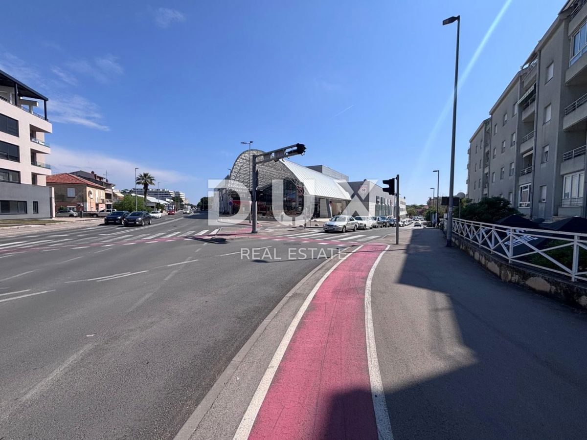 ZADAR, RELJA - Locali commerciali in posizione privilegiata