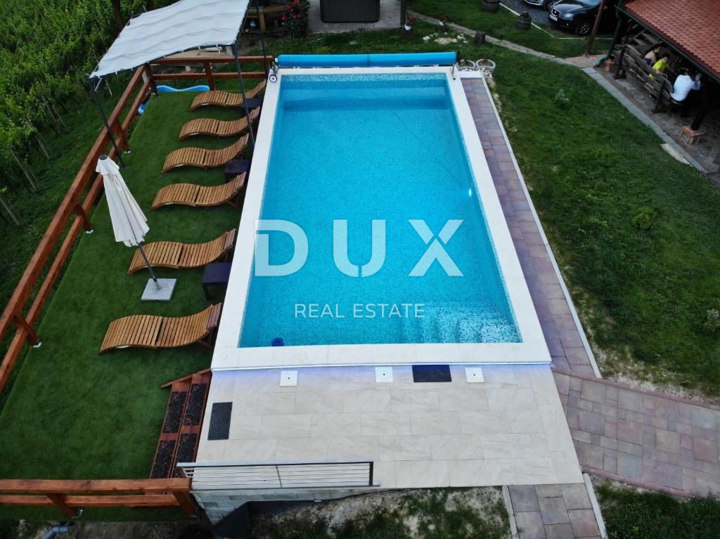 LUSSO A ZAGORJE - DUE CASE, PISCINA, JACUZZI, SAUNA, ENOTECA - UN'OASI DI PRIVACY A SOLI 35 MINUTI DA ZAGABRIA!