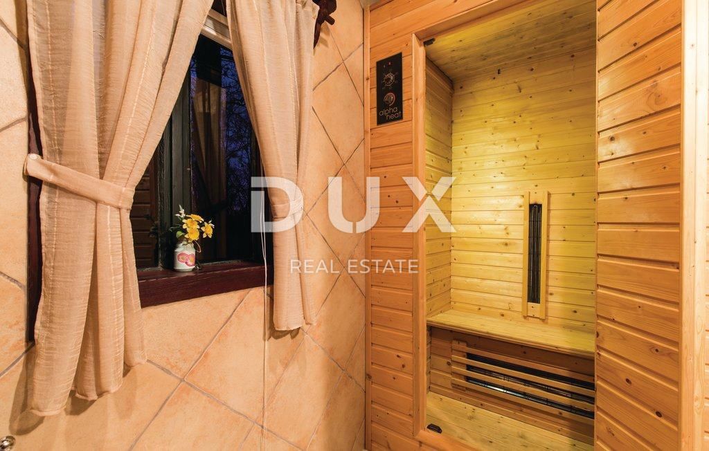 LUSSO A ZAGORJE - DUE CASE, PISCINA, JACUZZI, SAUNA, ENOTECA - UN'OASI DI PRIVACY A SOLI 35 MINUTI DA ZAGABRIA!