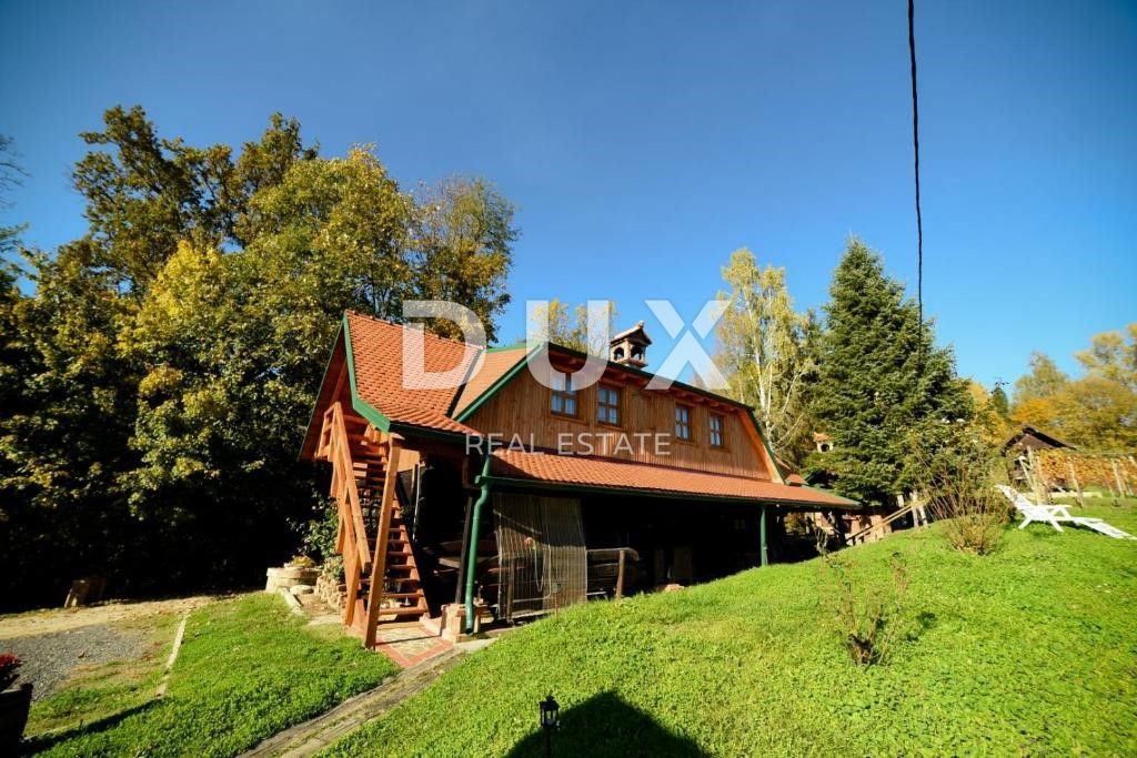 LUSSO A ZAGORJE - DUE CASE, PISCINA, JACUZZI, SAUNA, ENOTECA - UN'OASI DI PRIVACY A SOLI 35 MINUTI DA ZAGABRIA!