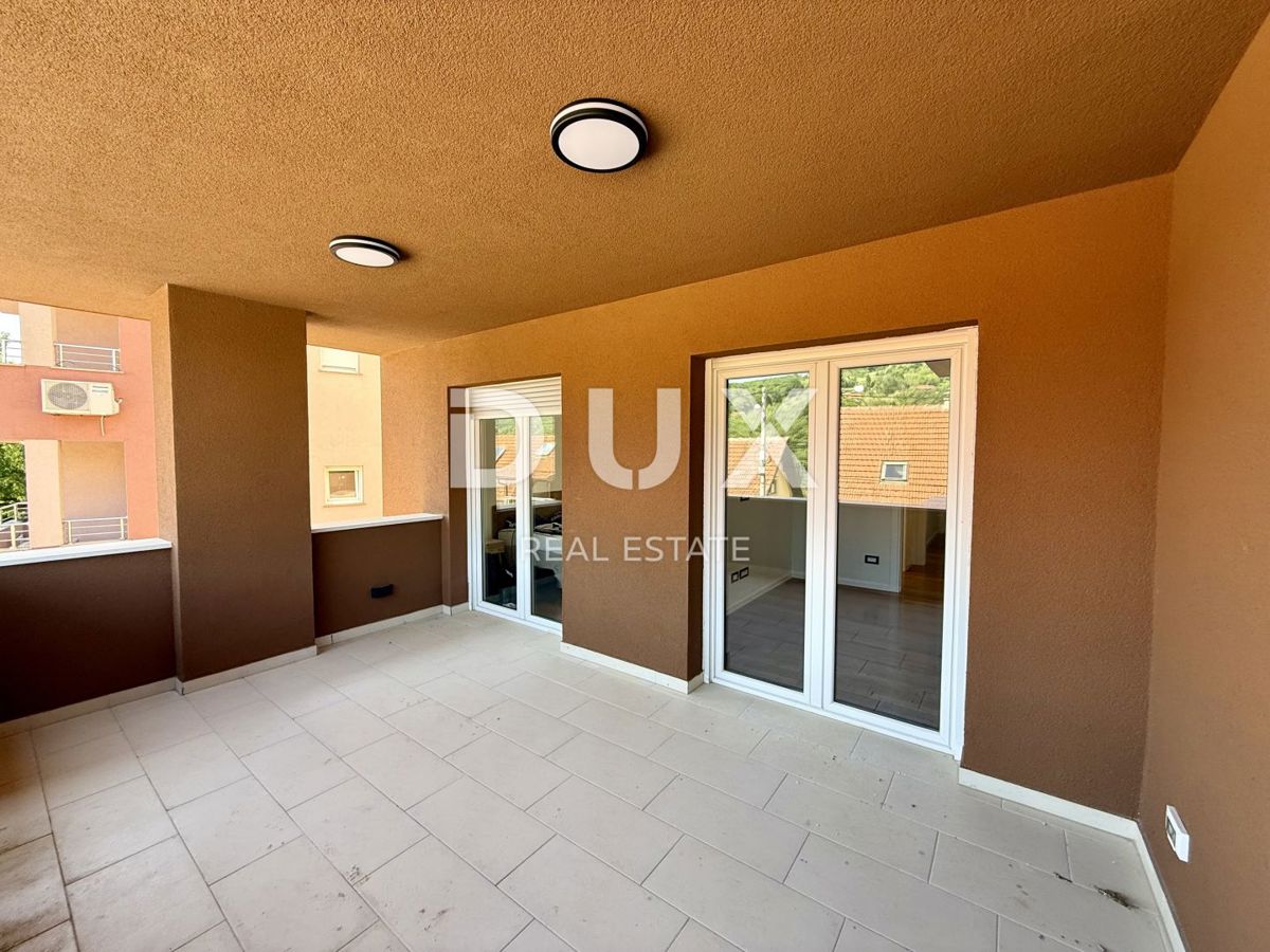 ZAGABRIA, GRAČANI - Appartamento in un nuovo edificio con 3 camere da letto, 3 terrazze, garage e giardino!