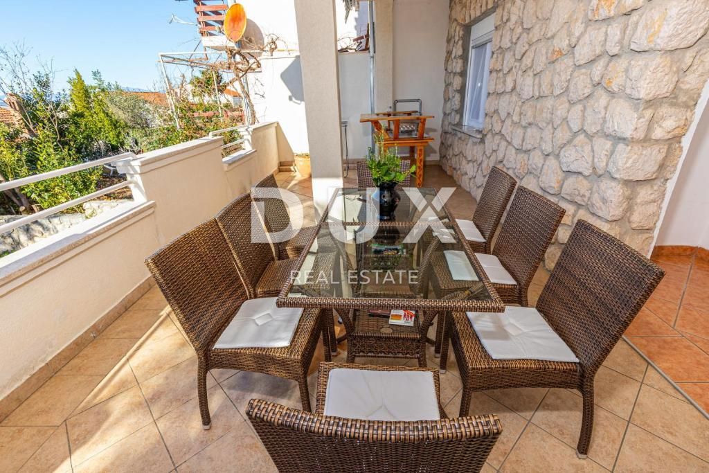 CRIKVENICA, DRAMALJ - appartamento con una bellissima terrazza 