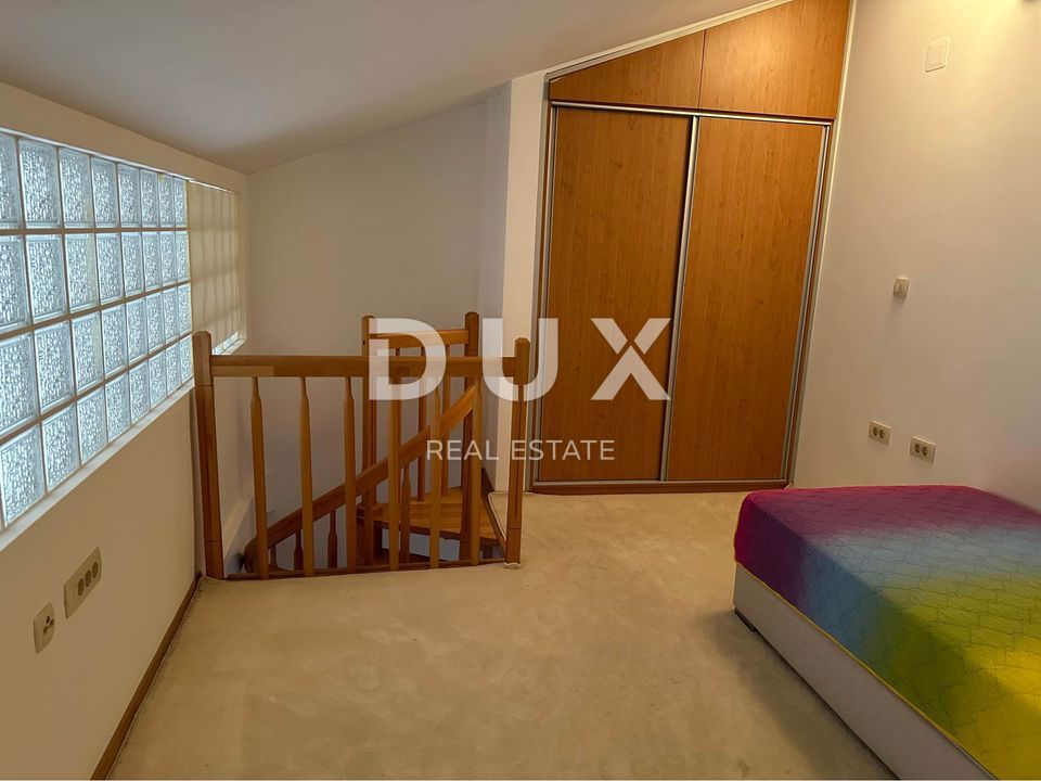 RIJEKA, KASTAV - Appartamento con 2 camere da letto + soggiorno con vista panoramica sul mare + 2 posti auto! OPPORTUNITÀ!
