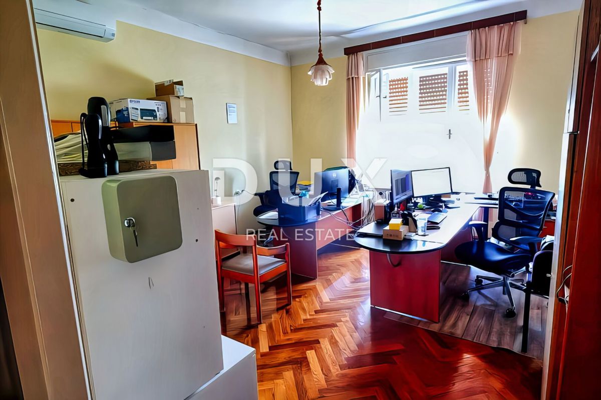 Casa Pećine, Rijeka, 410m2