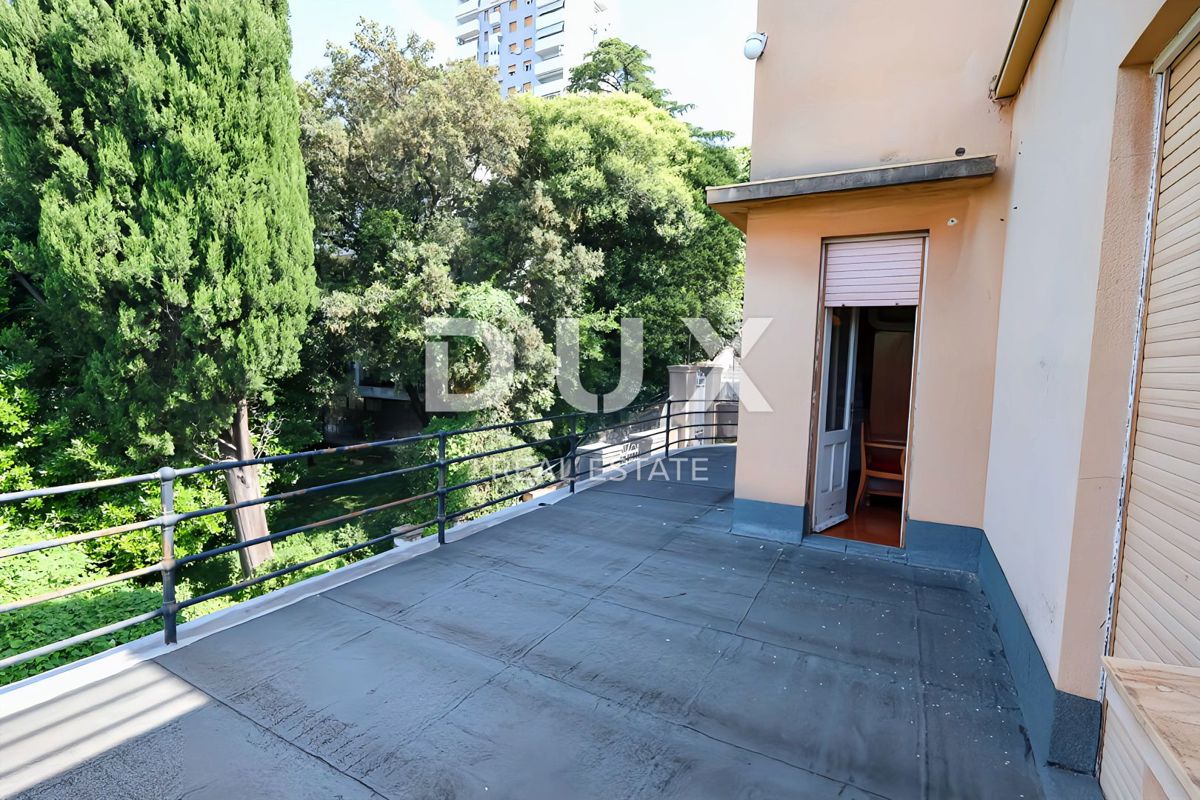Casa Pećine, Rijeka, 410m2