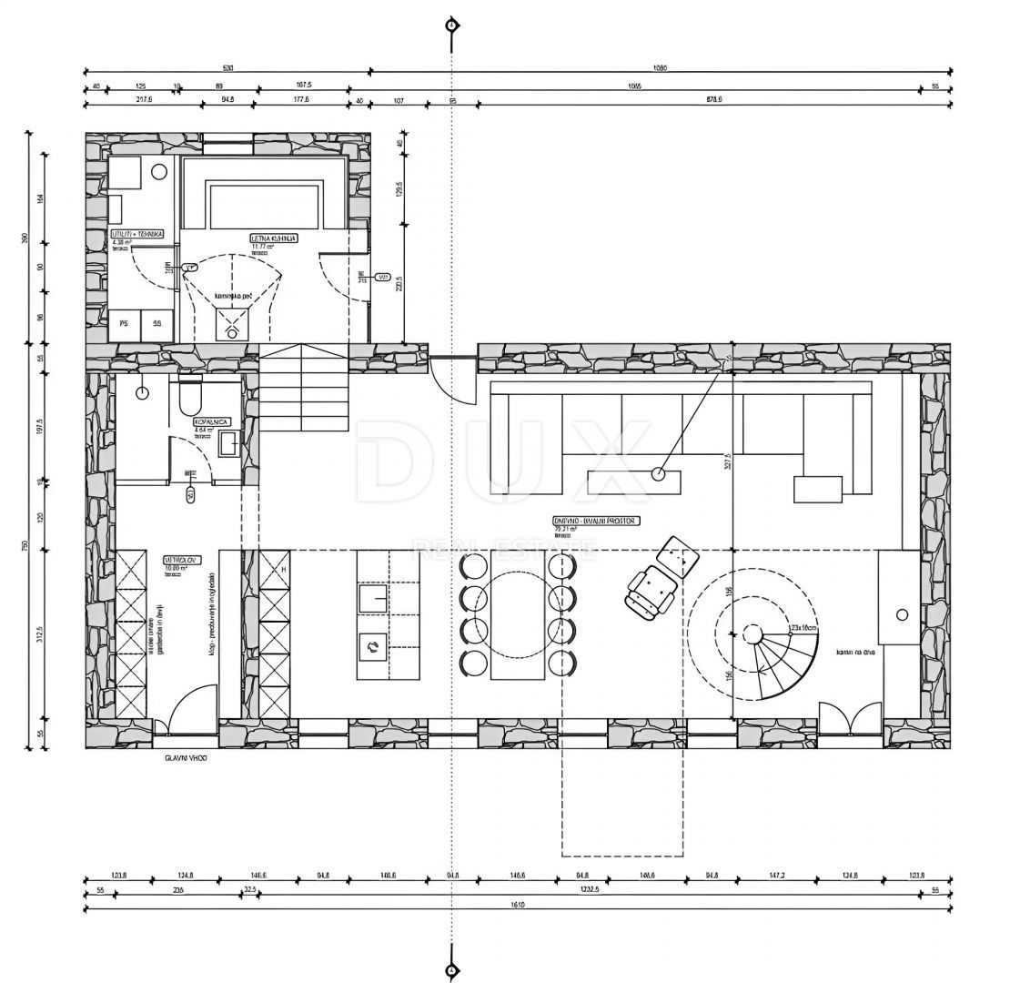 ISTRIA, CEROVLJE - Antico edificio in pietra con ristrutturazione iniziata