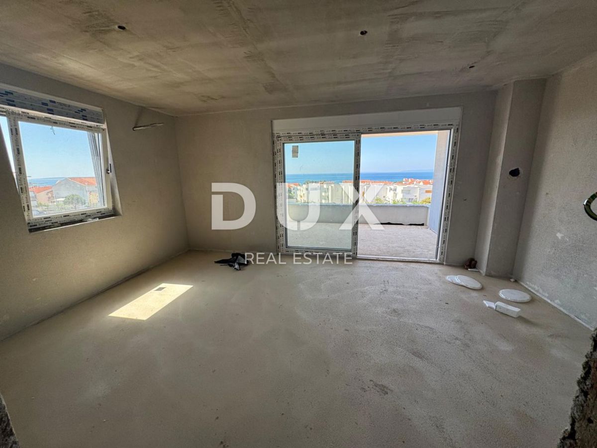 ISOLA DI PAG, NOVALJA - eccezionale appartamento con 2 camere da letto + soggiorno in una posizione privilegiata