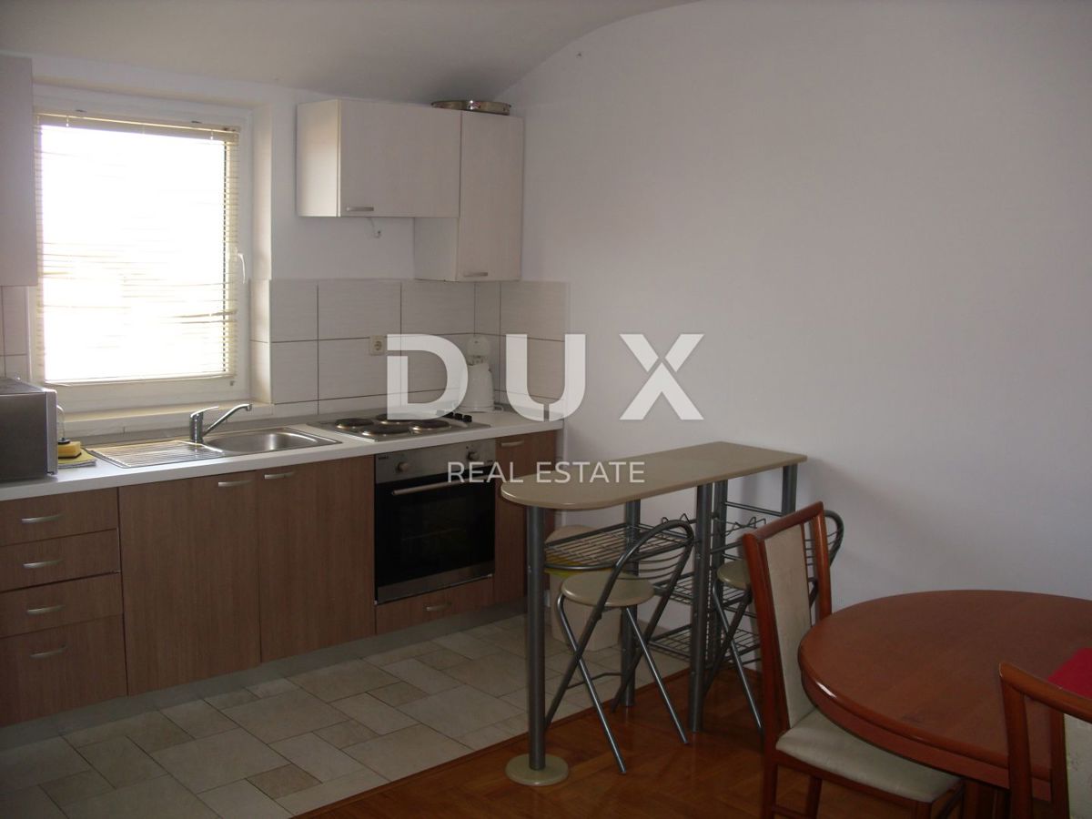 ISOLA DI KRK, MALINSKA - Appartamento 2 camere da letto + soggiorno con vista e parcheggio