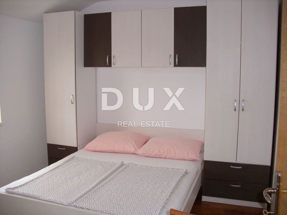 ISOLA DI KRK, MALINSKA - Appartamento 2 camere da letto + soggiorno con vista e parcheggio