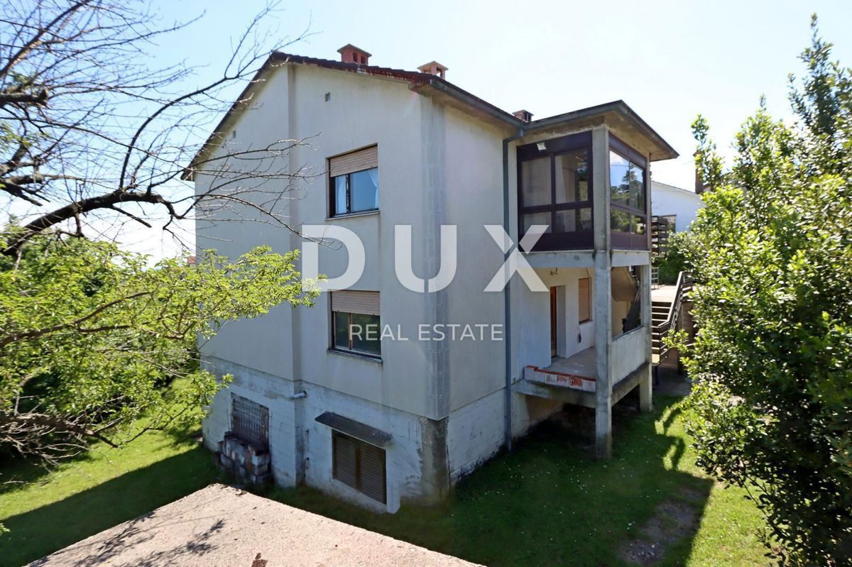 ABBAZIA, MATULJI - casa familiare con giardino e vista mare