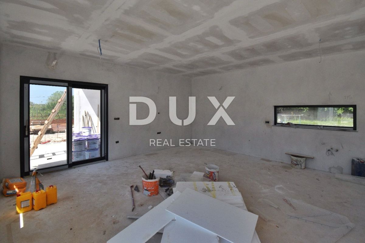 ISTRIA, LIŽNJAN (dintorni) - Nuova moderna casa a un piano in posizione tranquilla!