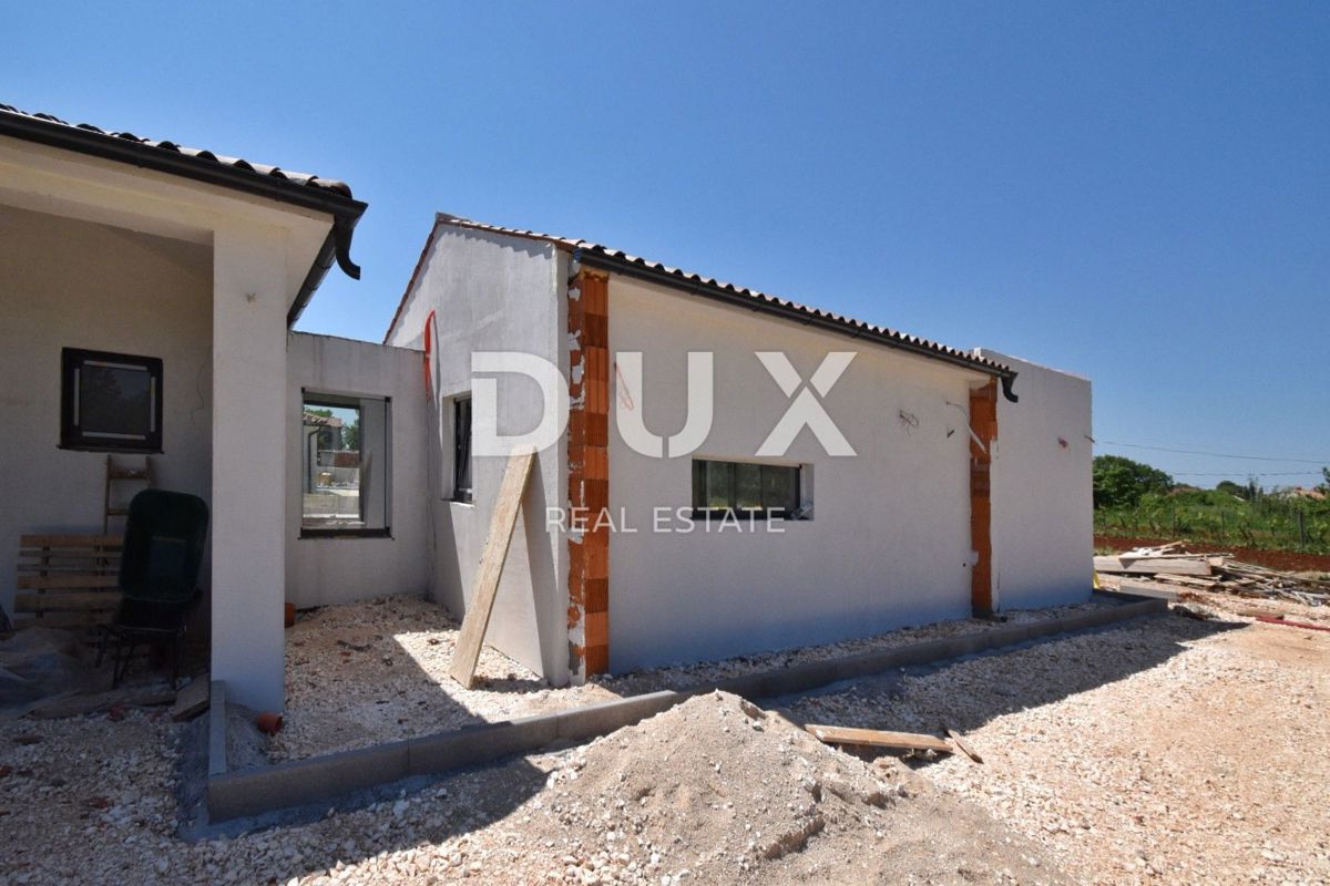 ISTRIA, LIŽNJAN (dintorni) - Nuova moderna casa a un piano in posizione tranquilla!