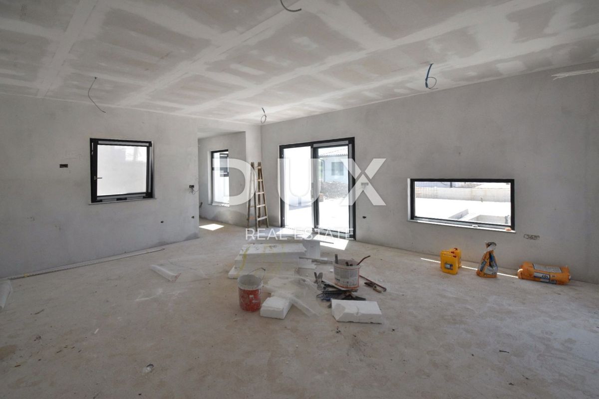 ISTRIA, LIŽNJAN (dintorni) - Nuova moderna casa a un piano in posizione tranquilla!
