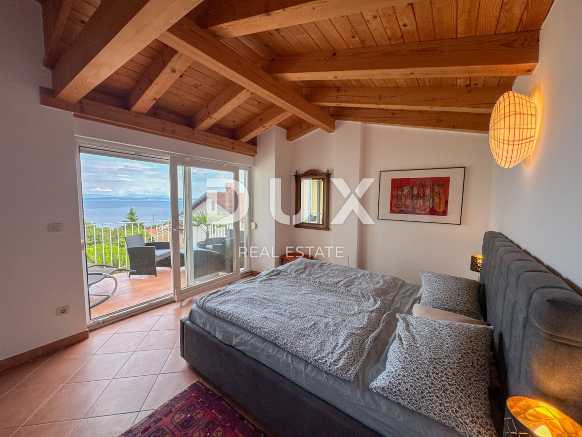 OPATIJA, IČIĆI - meraviglioso appartamento di 107 m2 in una casa con due terrazze e vista panoramica sul mare