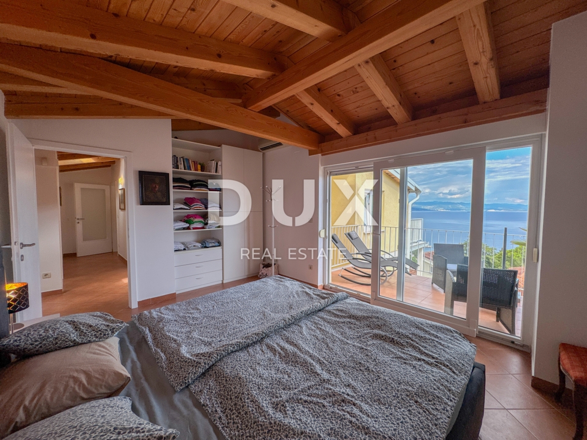 OPATIJA, IČIĆI - meraviglioso appartamento di 107 m2 in una casa con due terrazze e vista panoramica sul mare