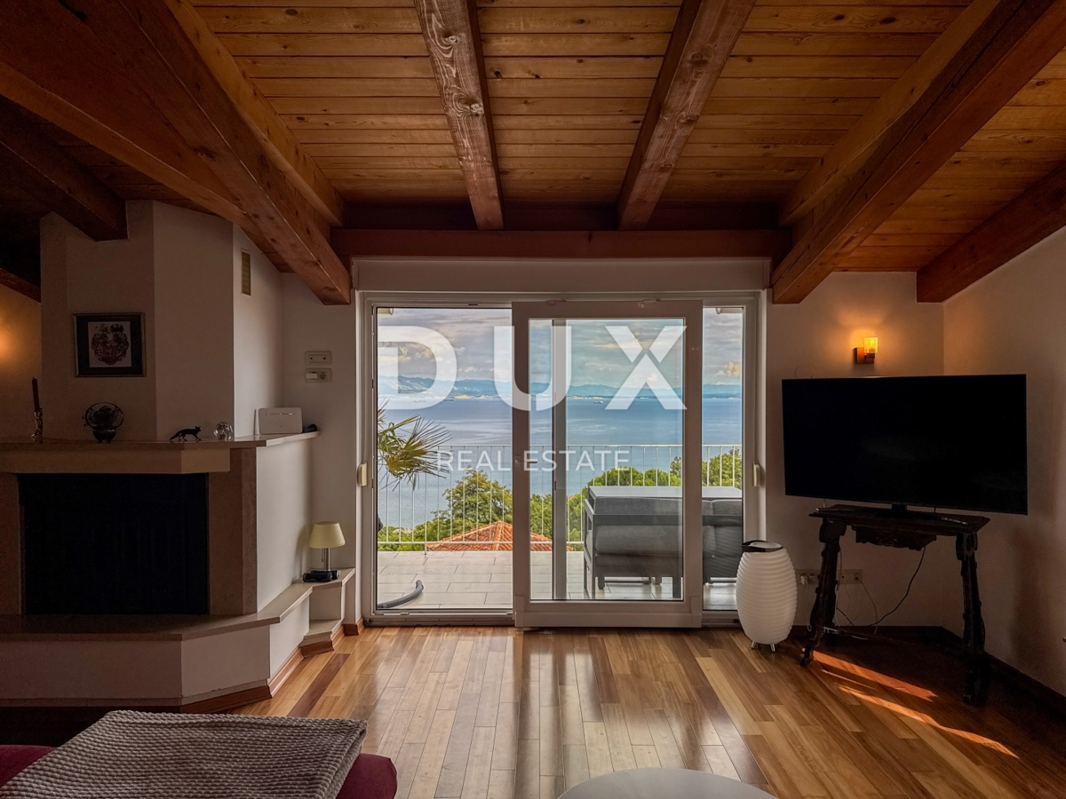 OPATIJA, IČIĆI - meraviglioso appartamento di 107 m2 in una casa con due terrazze e vista panoramica sul mare