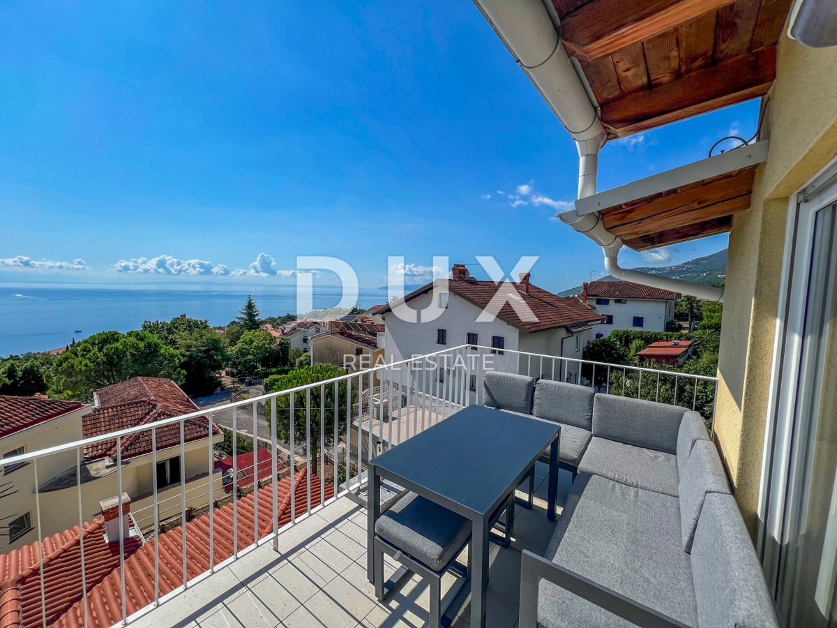 OPATIJA, IČIĆI - meraviglioso appartamento di 107 m2 in una casa con due terrazze e vista panoramica sul mare