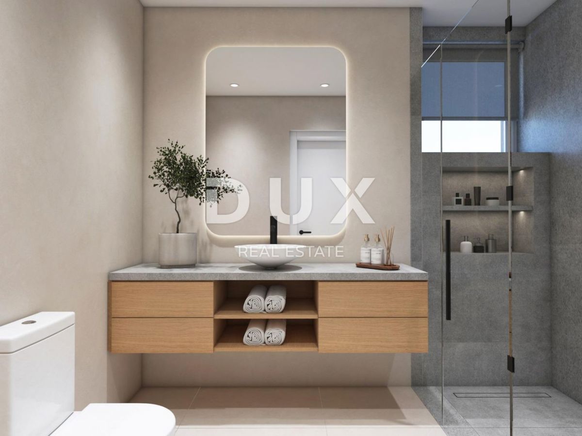 ISTRIA, PREMANTURA – Appartamento duplex con 2 camere da letto e 1 bagno con giardino privato vicino alle spiagge e a Kamenjak