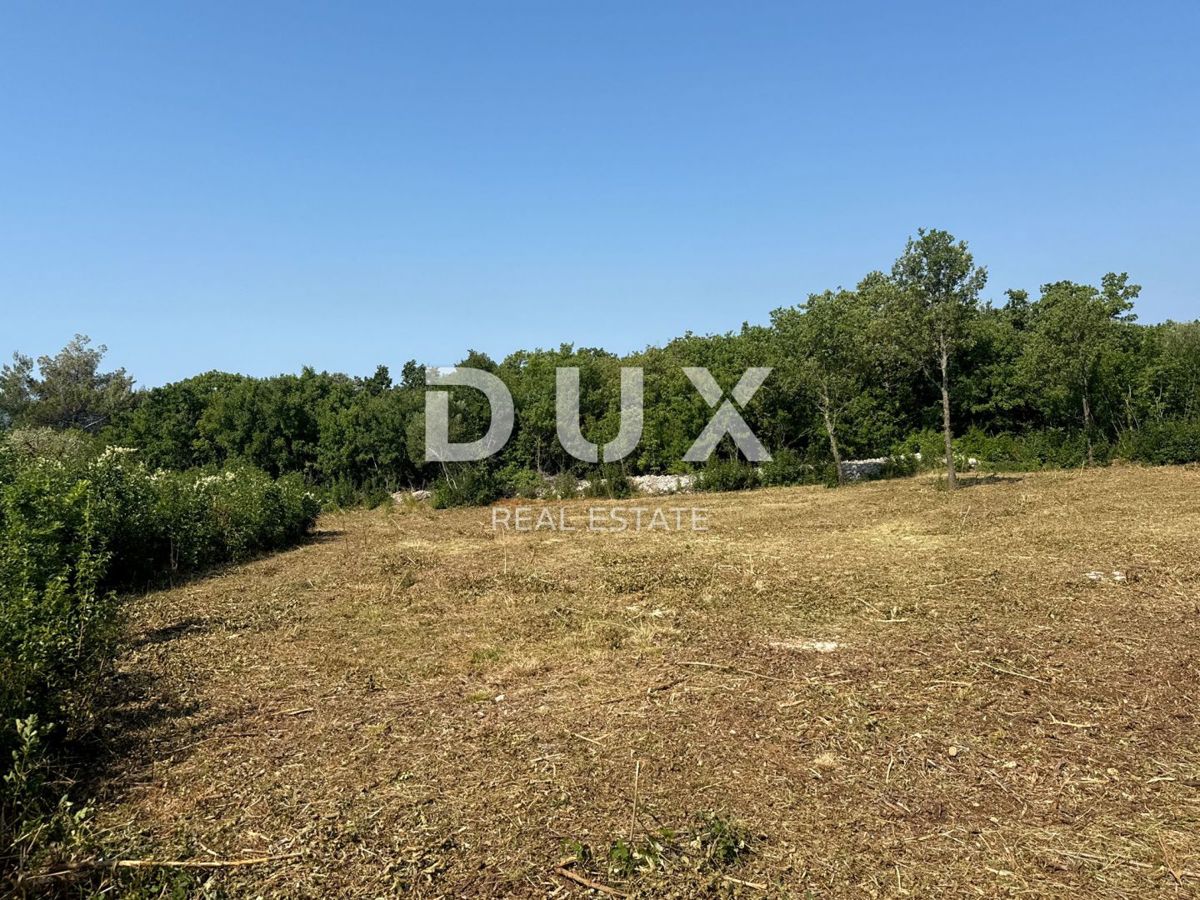 Terreno Labin, 600m2